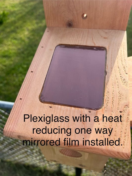 Bluebird Nesting Box with House Sparrow Deterrent