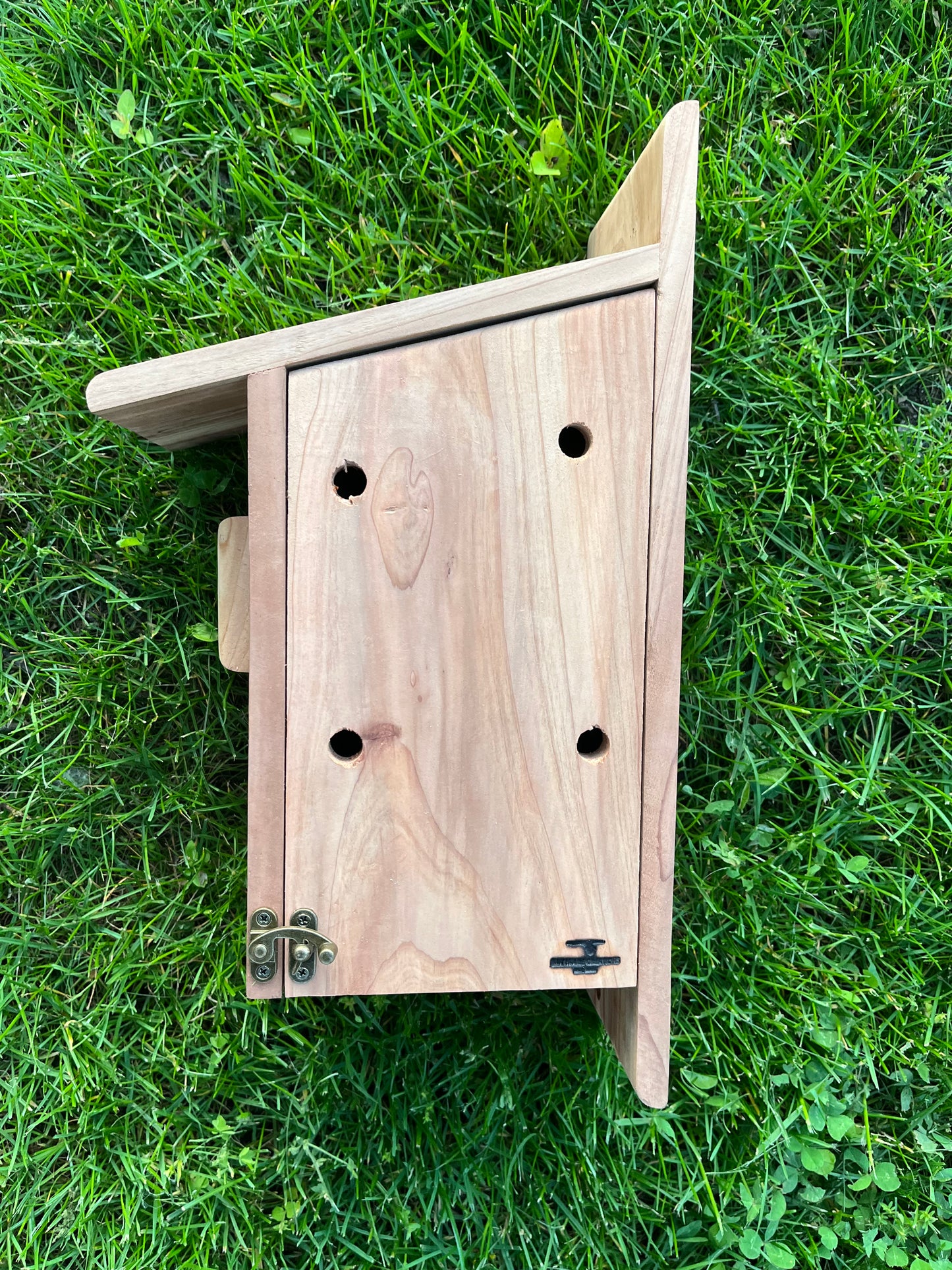 Traditional Cedar Bluebird Nesting Box
